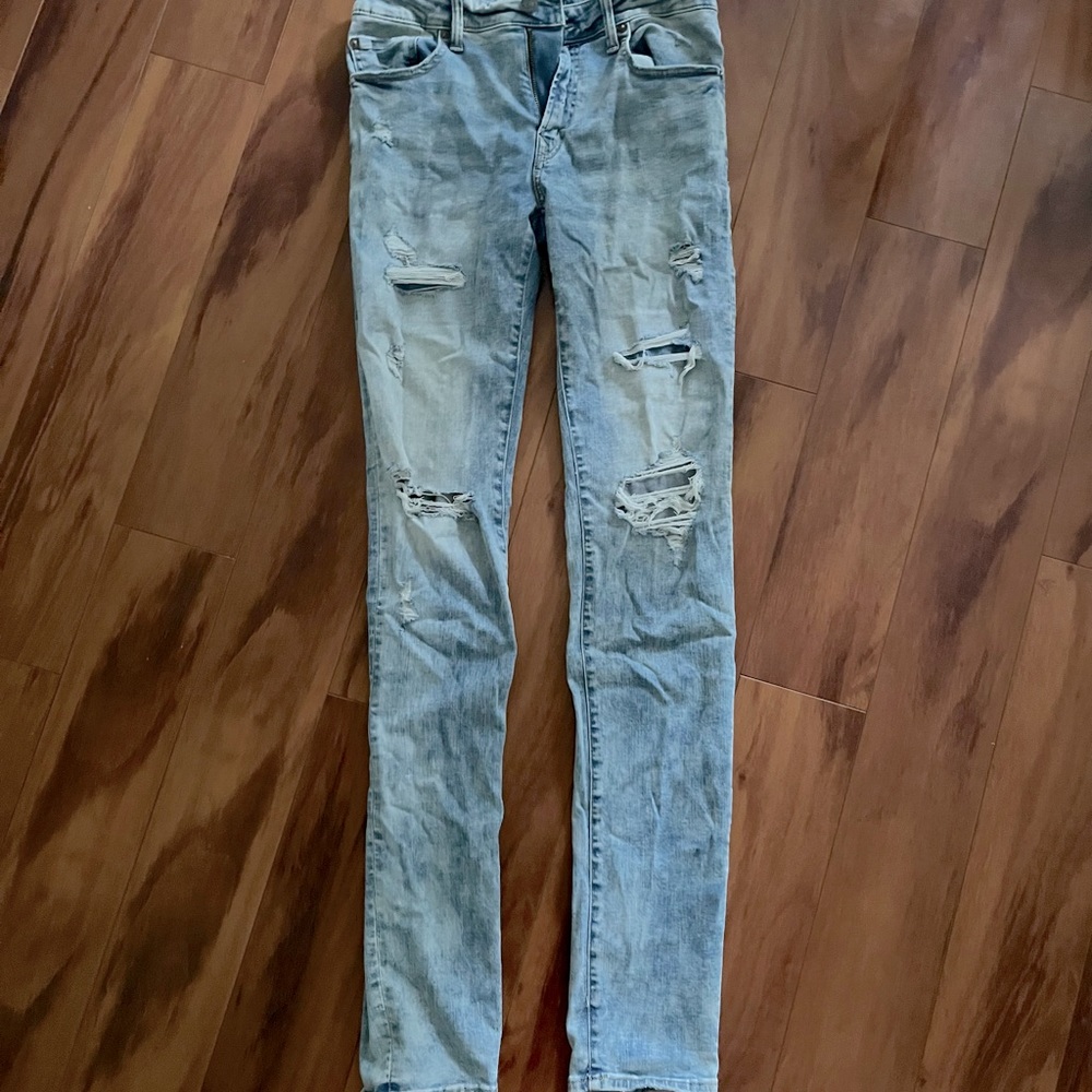 American Eagle 31x32 skinny jeans
